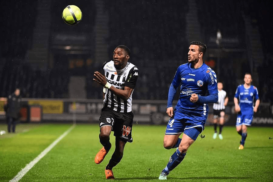  昂热铁卫门线救险保住宝贵平局积分  