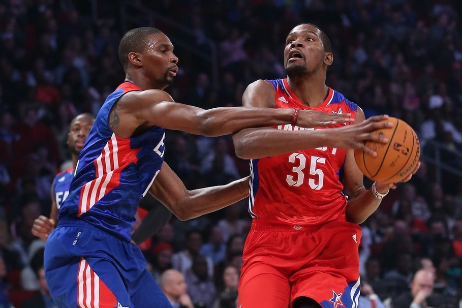  保罗15助攻创纪录，雷霆轻取魔术  